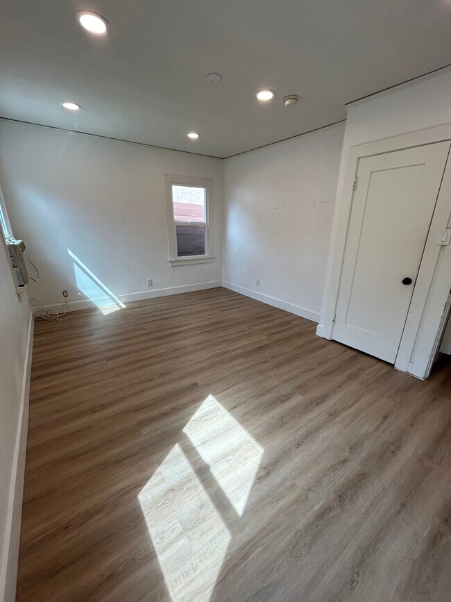 Bedroom #2 with closet - 1139 S Highland Ave