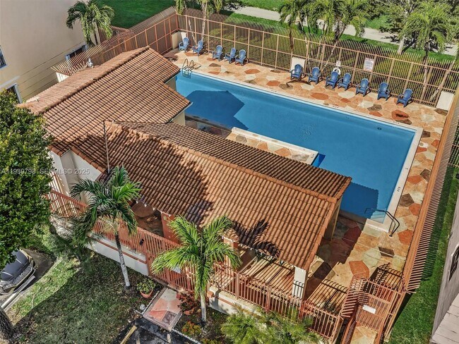 Building Photo - 10241 NW 9th St Cir