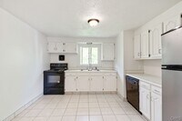 Building Photo - 110 Wolcott Terrace