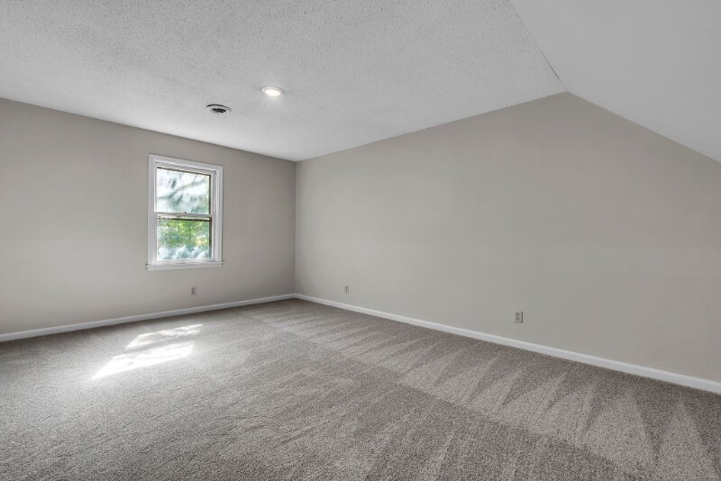 Building Photo - 425 Centennial Ave