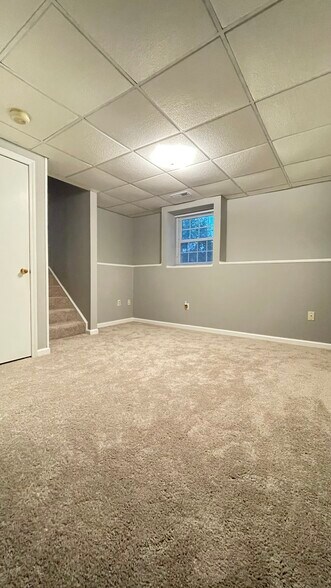 Building Photo - 8559 Wheatfield Way