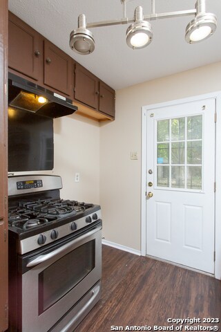 Building Photo - 3503 Sun Beam Ln