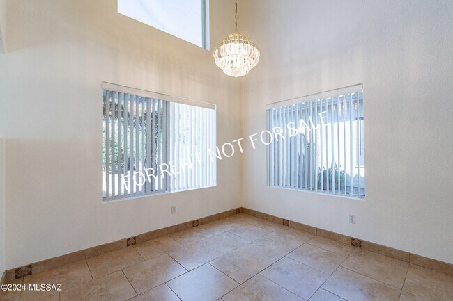 Building Photo - 7442 W Sonesta Dr