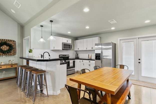 Building Photo - 6301 Hunterwood Dr