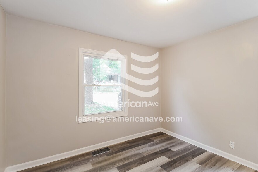 Building Photo - 6257 Sturdy Ave