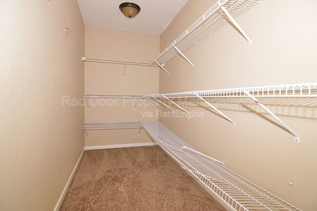 Building Photo - 76 Snowflake Cir