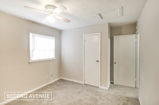 Building Photo - 2481 Rockbridge Rd NW