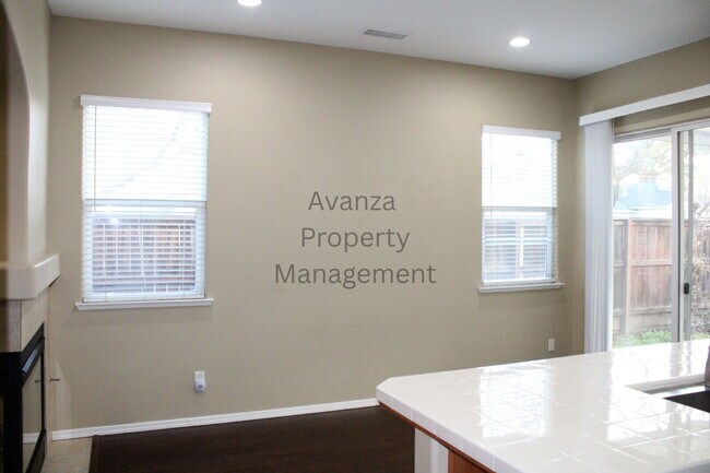 Building Photo - Home for Rent 4071 W. Peach Tree Fresno, CA 93722 Description 3 Bedroom/2 Bath Home in Fresno (Fi...