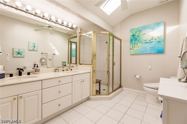 Building Photo - 376 Leatherfern Ln