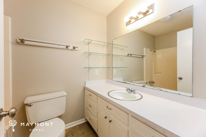 Building Photo - 151 Twin Creek Dr