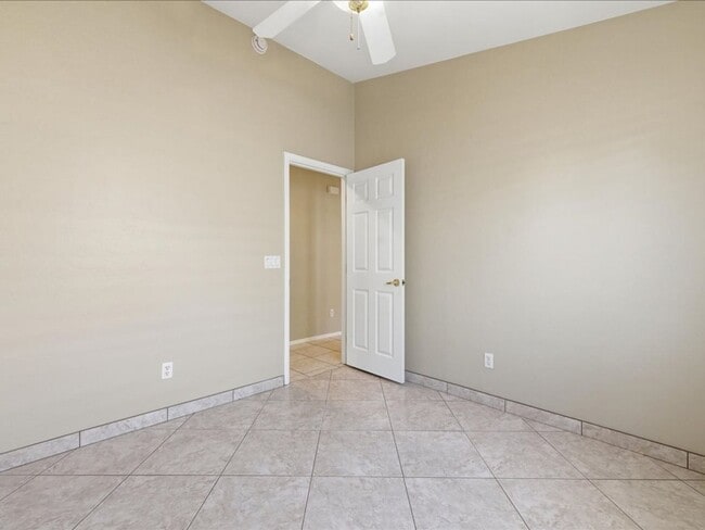Building Photo - Spacious Living in a Gated Community with Amenities!