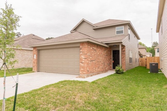 Building Photo - 520 Meadow Park Ln