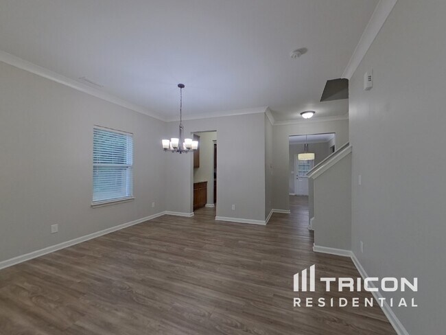 Building Photo - 5005 Sandi's Ct