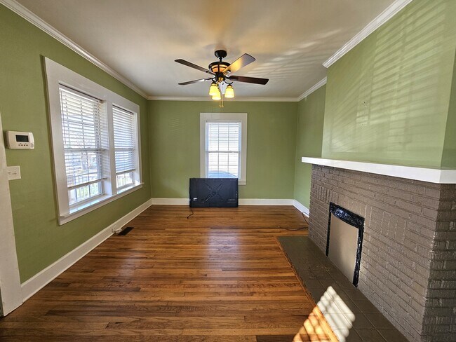 Building Photo - 23 McAdoo Ave