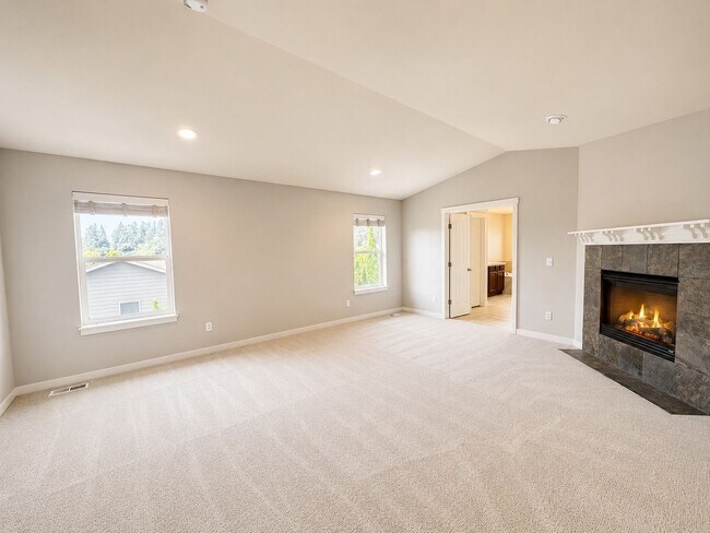 Building Photo - 4Bd/2.5Ba Bothell Home
