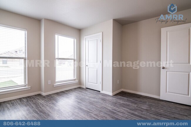 Building Photo - 2116 N Avenue K