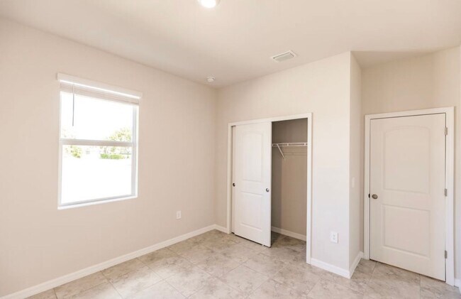 Building Photo - Coming Soon! Fenced 3 Bed, 2 Bath in Great Location in NE Cape Coral!