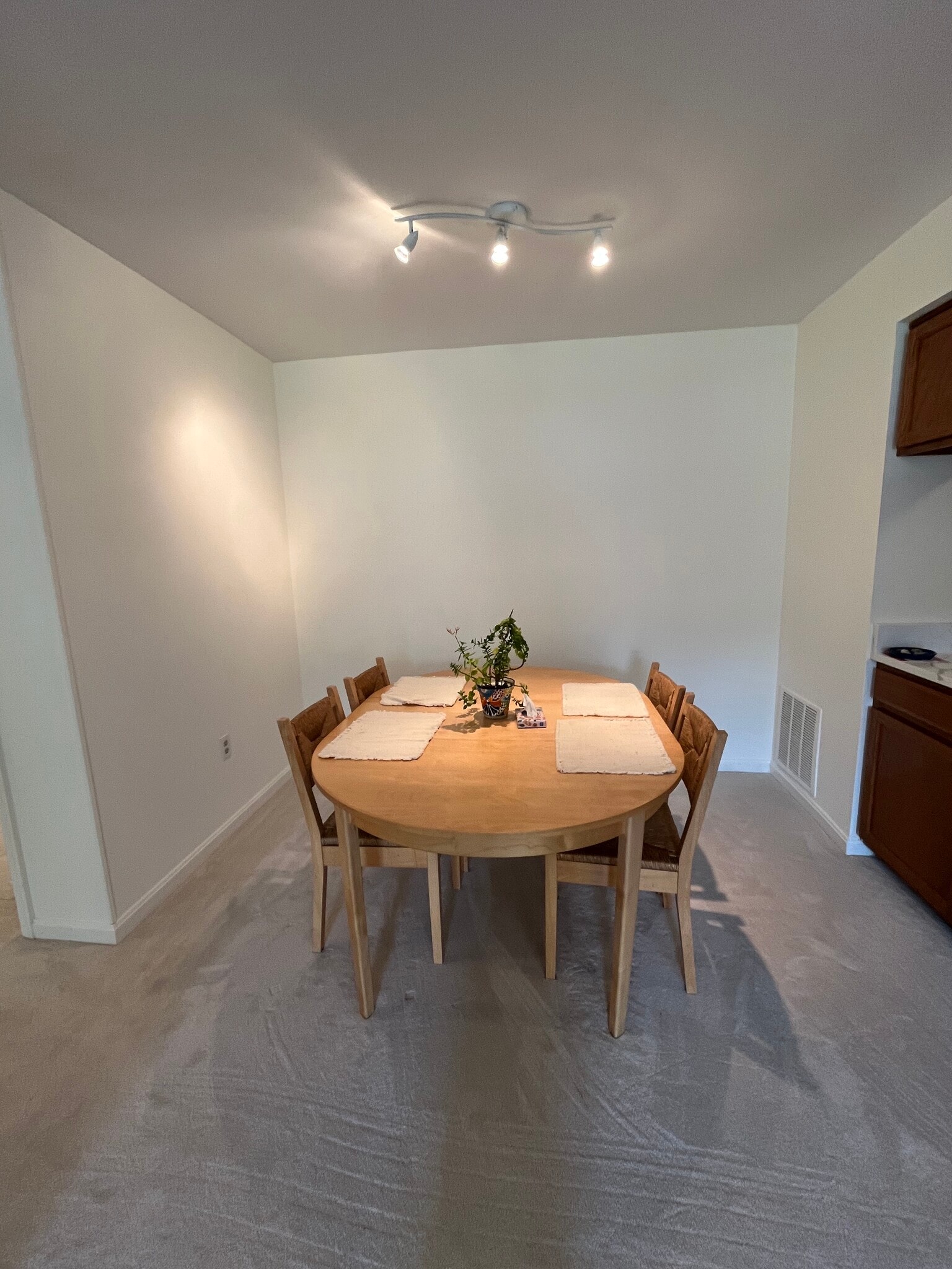 Building Photo - 10213 Willow Mist Ct