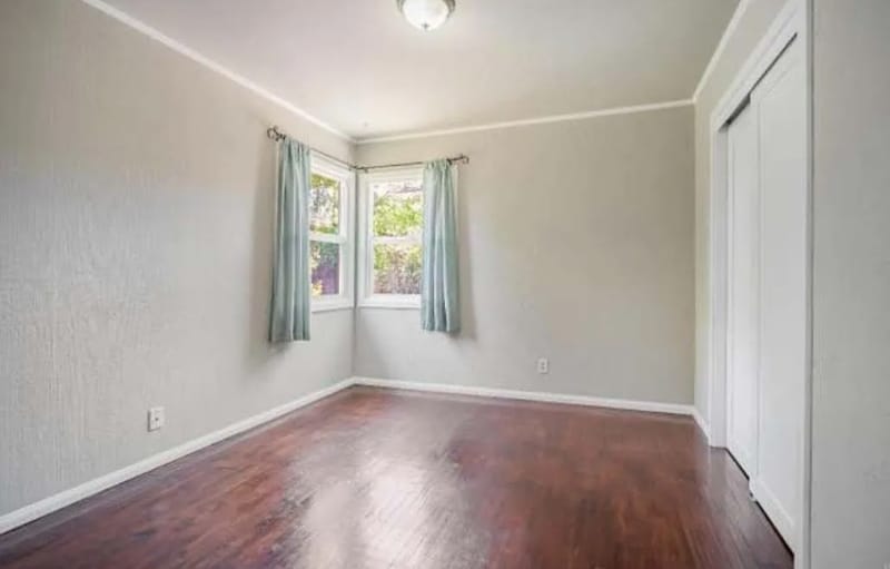 Building Photo - 2732 Village Side Dr