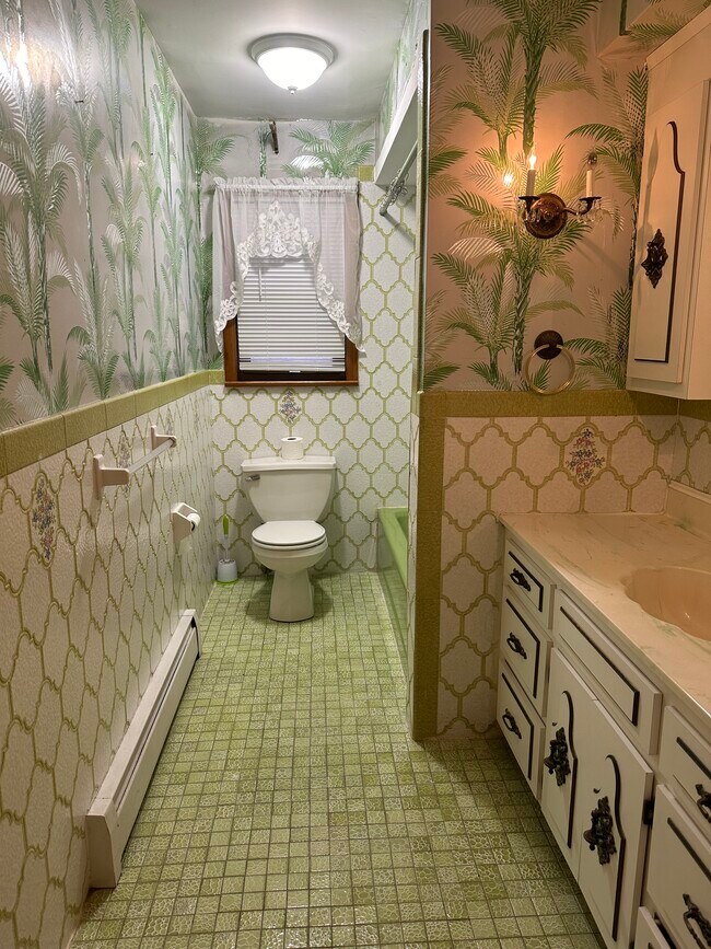 Building Photo - 200 Peabody Ave