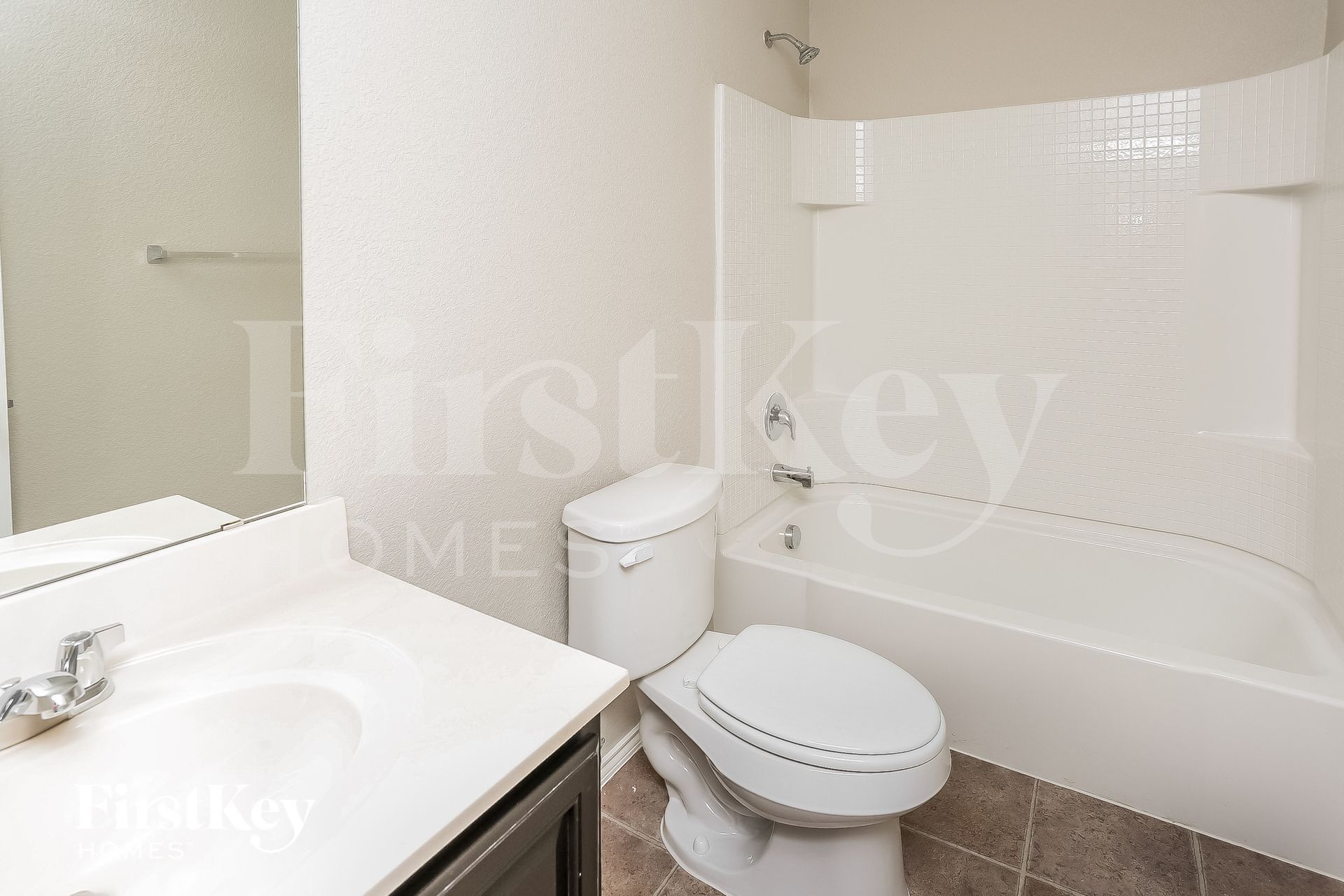 Building Photo - 4252 Glen Abbey Dr