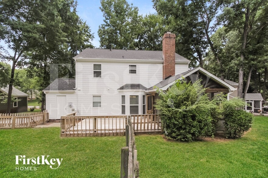 Building Photo - 10603 Par Cove Ln