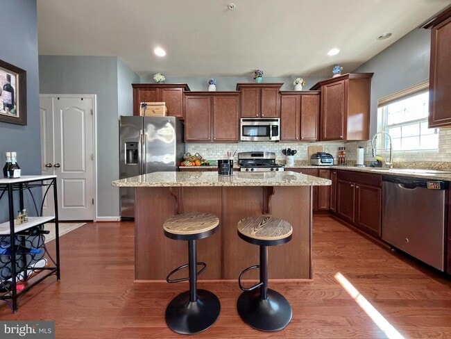 Building Photo - 2711 Coppersmith Pl