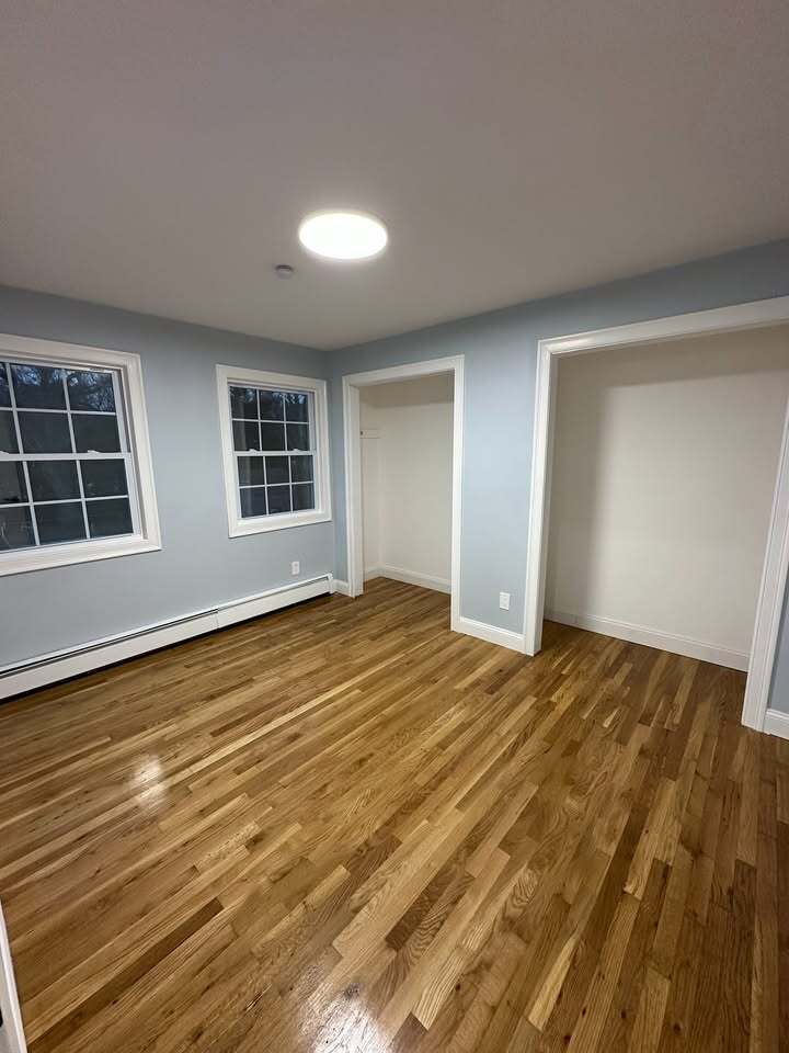 Building Photo - 202 Crystal Brook Hollow Rd