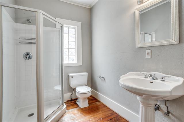 Building Photo - 5415 Bonita Ave