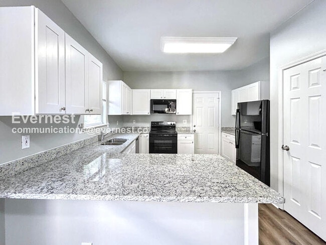 Building Photo - 379 Yonkers Ave NW