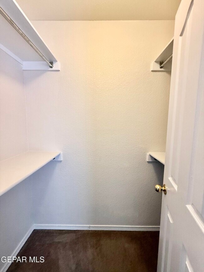 Building Photo - 12720 Tierra Mina Dr