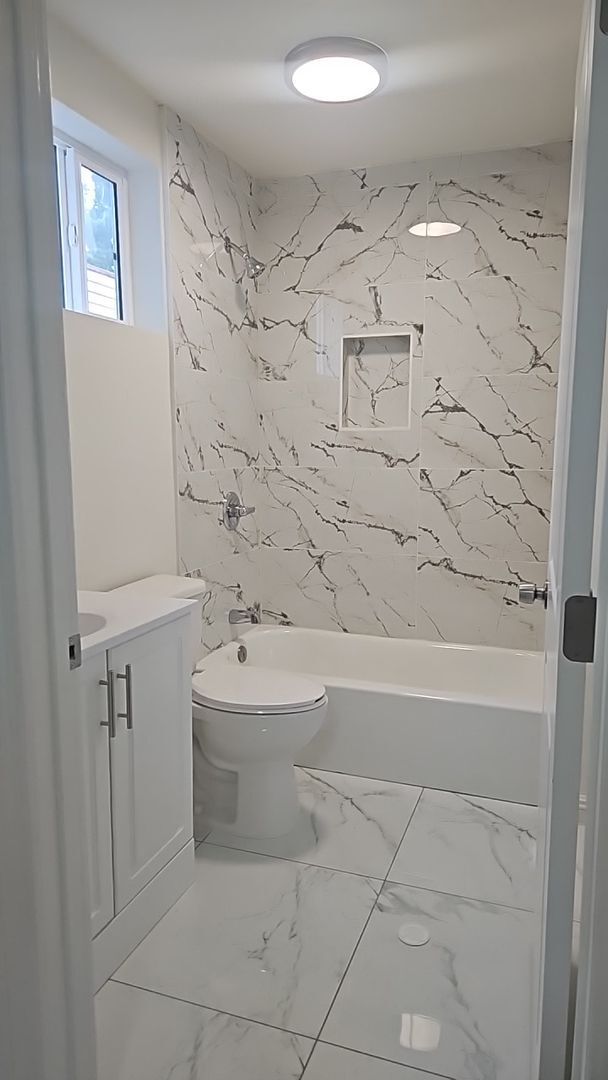 Building Photo - 315 W 56th St