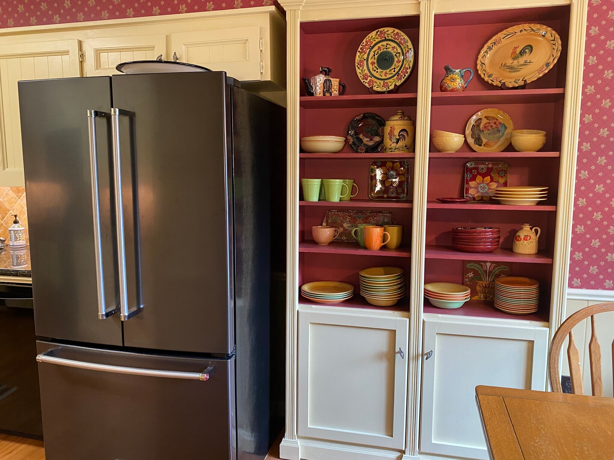 Kitchen - 412 Woodvale Ave