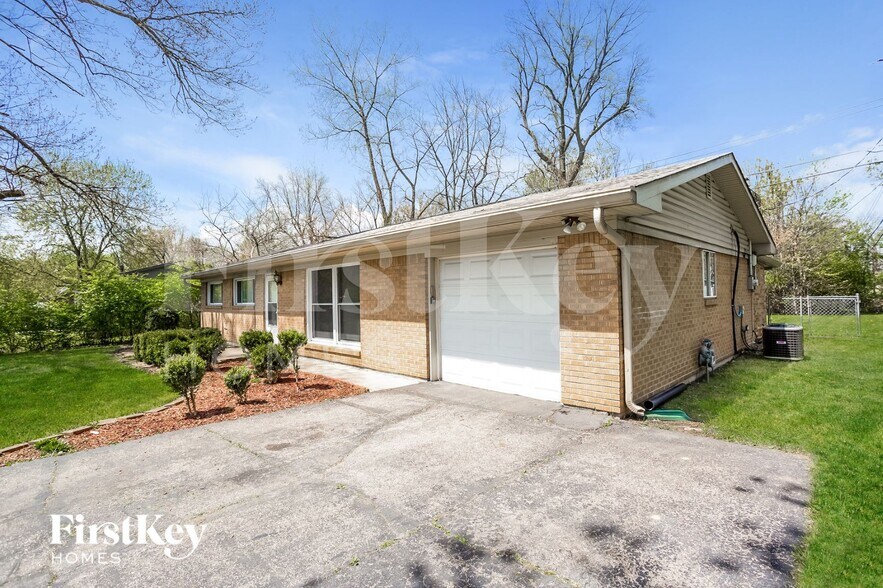 Building Photo - 6620 W 16th St