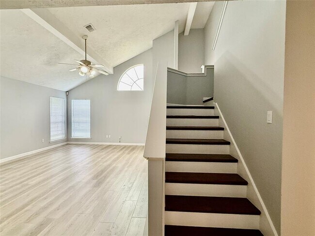 Building Photo - 9418 Westacre Pl