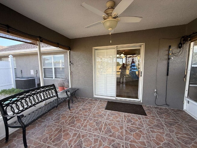 Building Photo - 3-bedroom, 2-bathroom