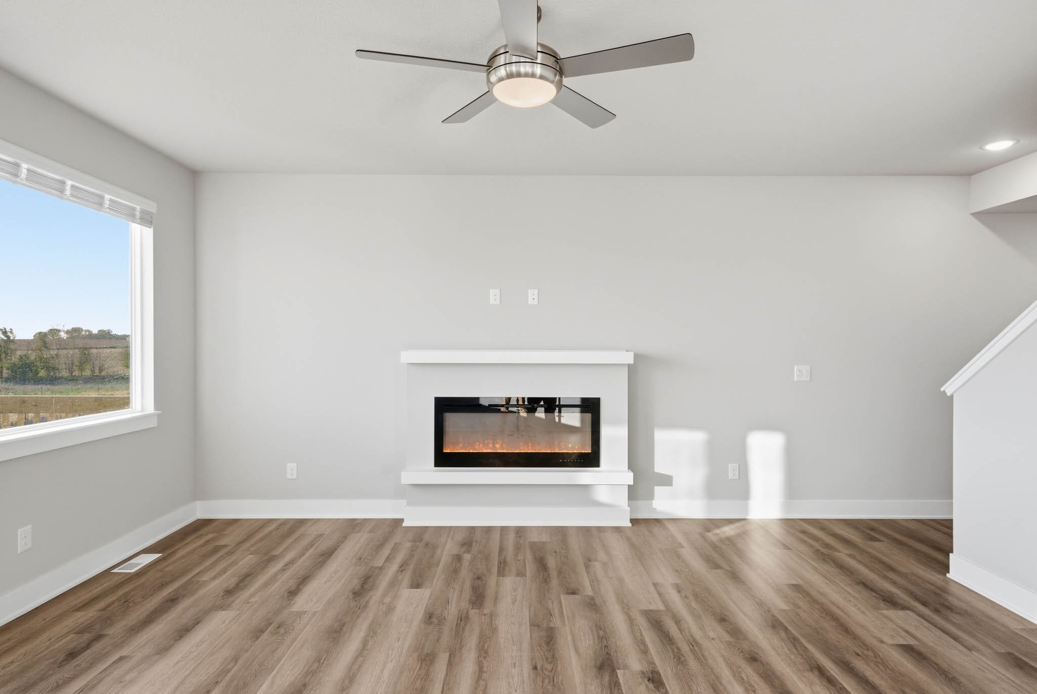 Building Photo - 526 43rd St SW