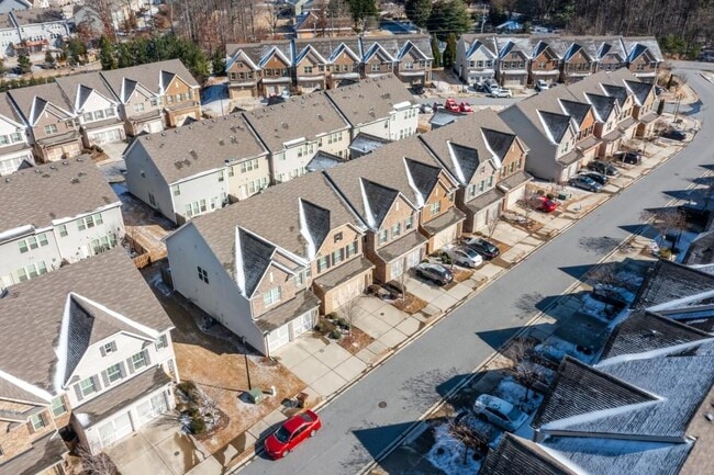 Building Photo - 1232 Fischer Trace