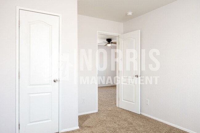 Building Photo - 17727 W Salvatore Ln