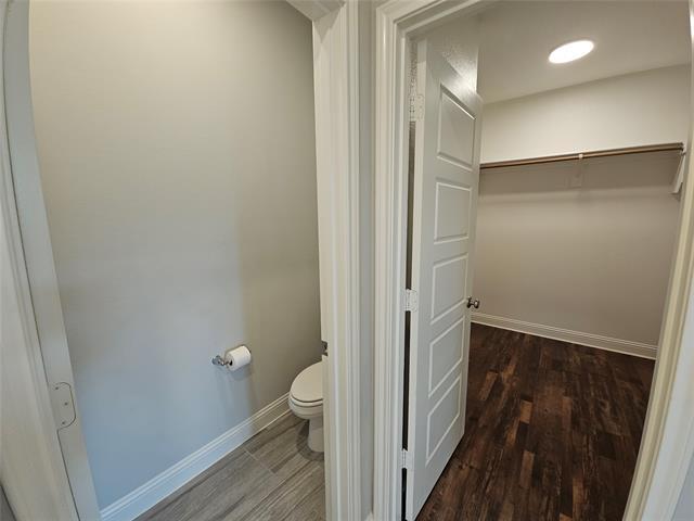 Building Photo - 6312 Oakbend Cir