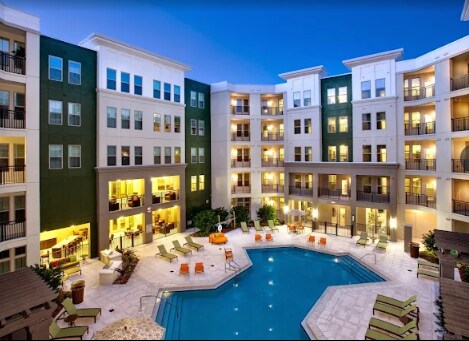 Primary Photo - 2650 Dade Ave