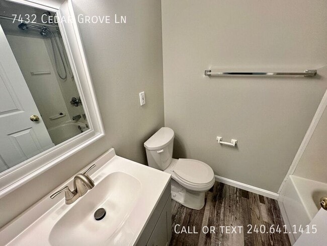 Building Photo - 7432 Cedar Grove Ln