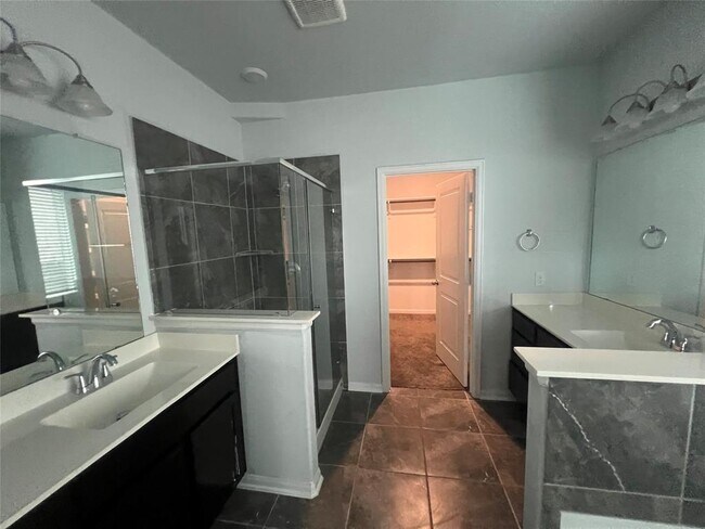 Building Photo - 1153 Leadtree Loop