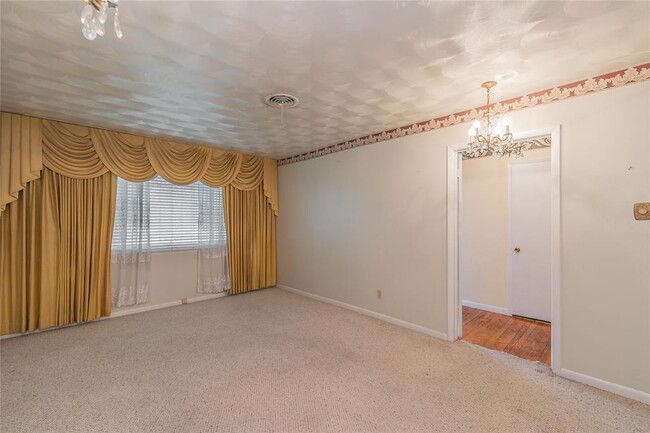 Building Photo - 4341 Kolloch Dr