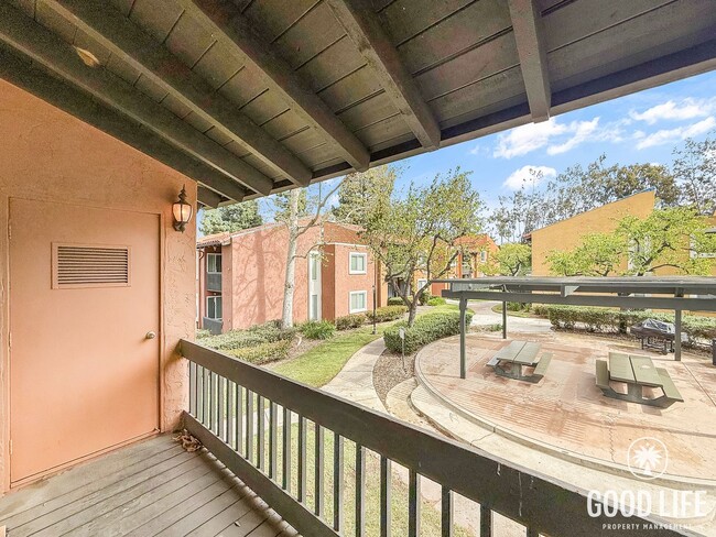 Building Photo - Beautiful 3B/2BA Condo in Rancho Bernardo for Rent!