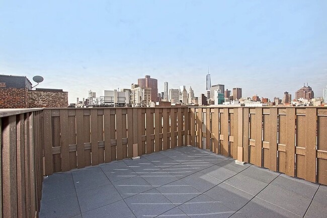Building Photo - 75 Orchard Street