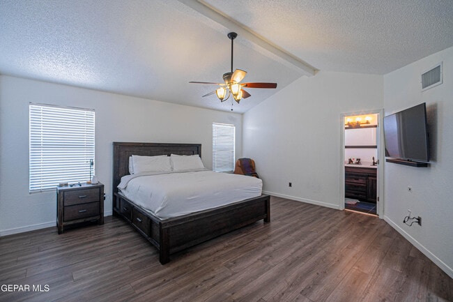 Building Photo - 7573 Le Conte Dr