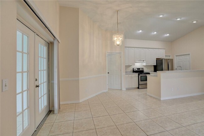 Building Photo - 11187 Airport Dr