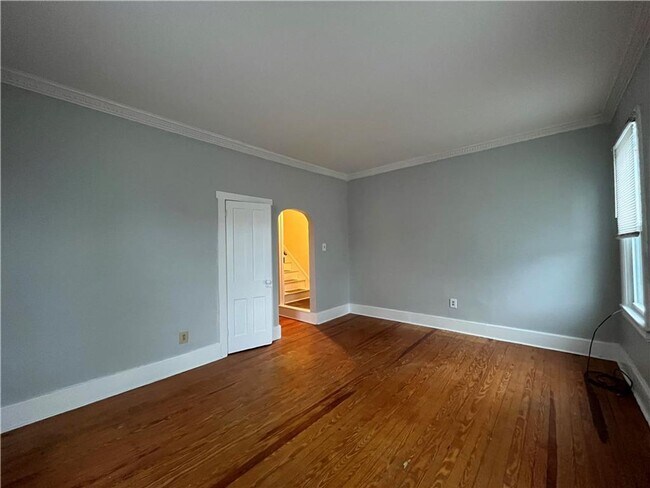 Building Photo - 316 North St