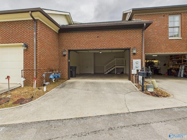 Building Photo - 69 Town Center Dr NW